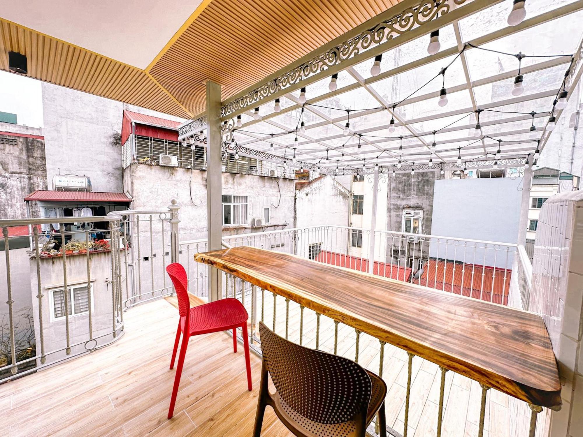 La Casa Di Dicembre Hotell Hanoi Exteriör bild